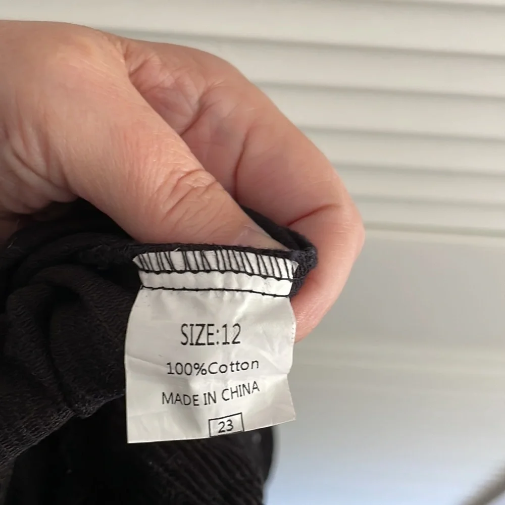 Pleated Wide Leg Black Corduroy Pants, wide cord fabric, XL - Picture 4 of 7